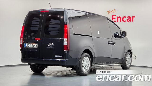 Hyundai Staria из Кореи Encar