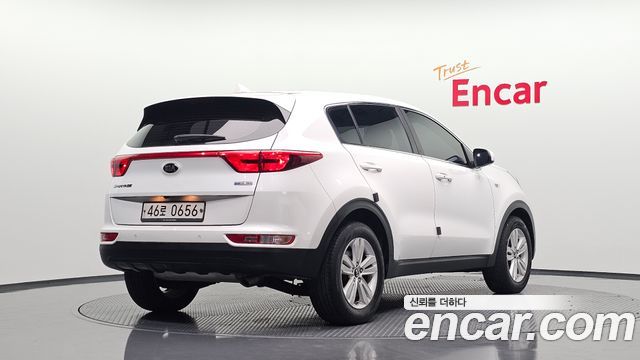 Kia Sportage из Кореи Encar