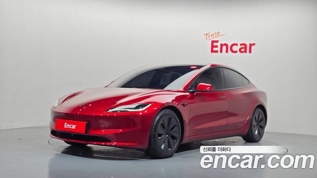 Tesla Model 3 RWD — пробег 5 826 км — фото 1 из 5