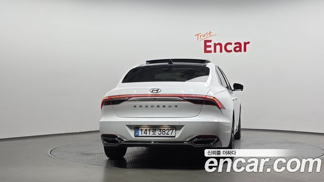 Hyundai Grandeur из Кореи Encar