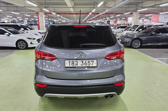 Hyundai Santafe Diesel(e-VGT) 2.0 2WD Premium — пробег 191 600 км — фото 4 из 5