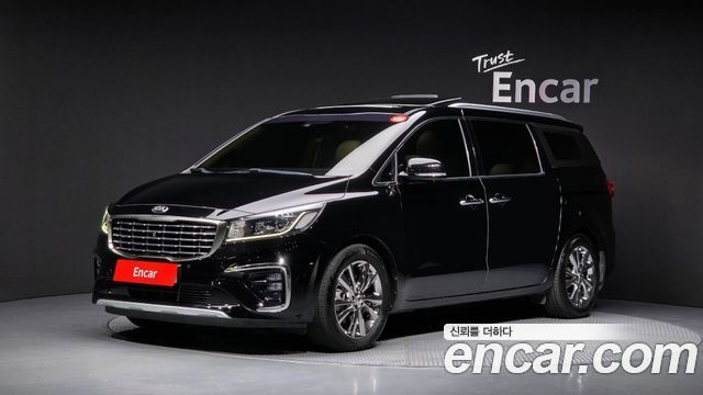 Kia Carnival 9-Seater Noblesse Special — пробег 138 895 км — фото 1 из 5