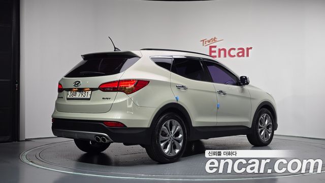 Hyundai Santafe Diesel(e-VGT) 2.0 2WD Exclusive — пробег 130 418 км — фото 2 из 5
