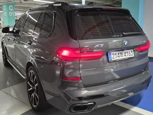 BMW X7 xDrive 40i M Sport Online Exclusive Edition 6 Seater — пробег 57 000 км — фото 3 из 5