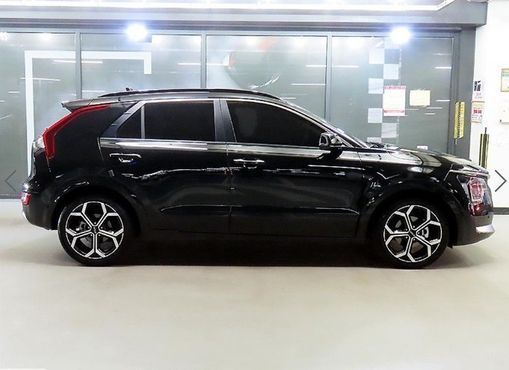 Kia Niro Signature — пробег 80 035 км — фото 3 из 5