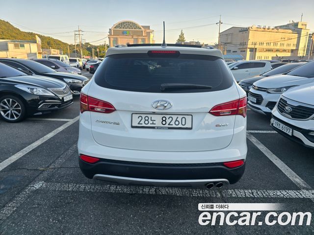 Hyundai Santafe Diesel(e-VGT) 2.0 2WD Premium — пробег 175 589 км — фото 4 из 5
