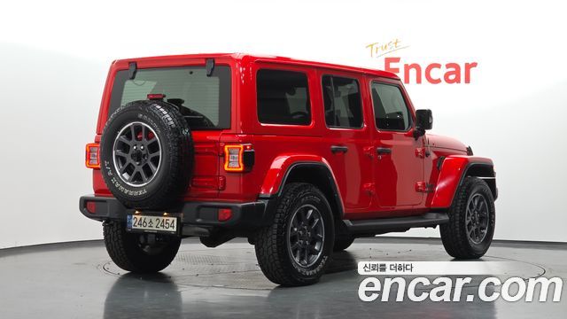 Jeep Wrangler 2.0 Overland 4Door 80th Edition — пробег 103 903 км — фото 2 из 5