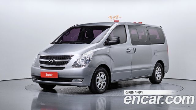 Hyundai Starex 12-Seater Wagon CVX Luxury — пробег 368 216 км — фото 1 из 5