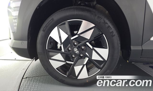 Hyundai Kona из Кореи Encar