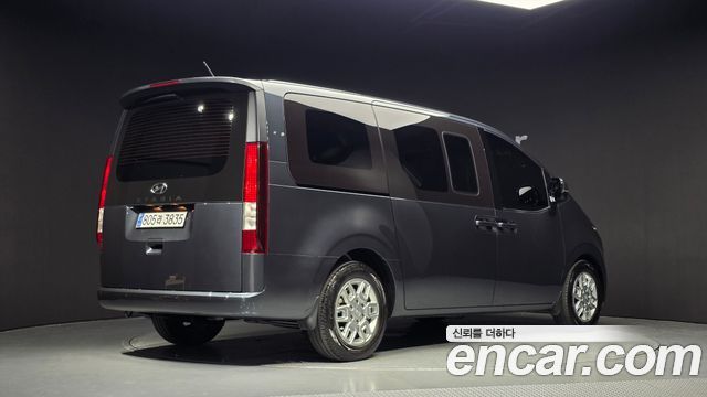 Hyundai Staria из Кореи Encar