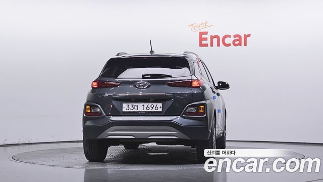 Hyundai Kona из Кореи Encar