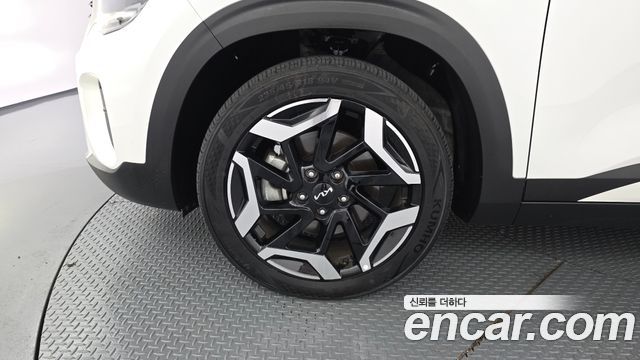 Kia Seltos из Кореи Encar