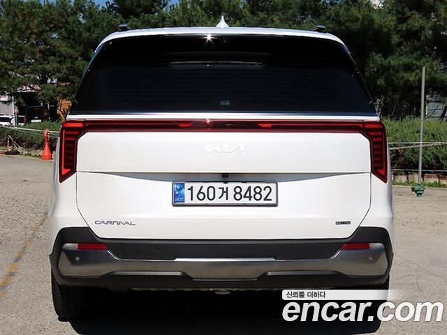 Kia Carnival из Кореи Encar