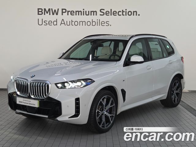 BMW X5 xDrive 40i M Sport — пробег 4 049 км — фото 1 из 5