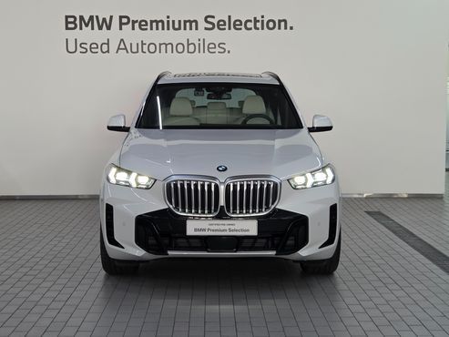BMW X5 xDrive 40i M Sport — пробег 4 049 км — фото 2 из 5