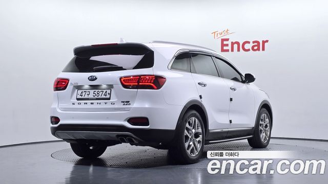 Kia Sorento из Кореи Encar