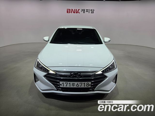 Hyundai AVANTE 1.6 Smart Choice — пробег 68 407 км — фото 2 из 5