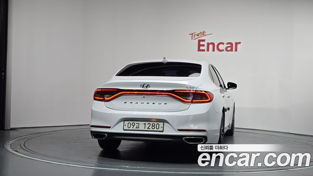 Hyundai Grandeur из Кореи Encar