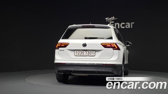 Volkswagen Tiguan из Кореи Encar