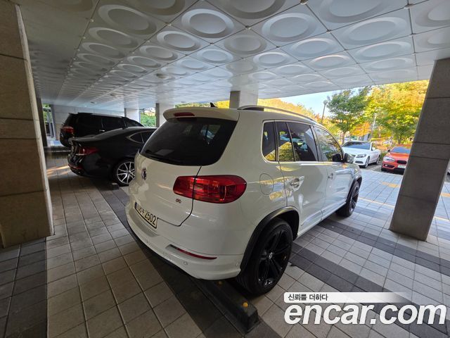 Volkswagen Tiguan из Кореи Encar