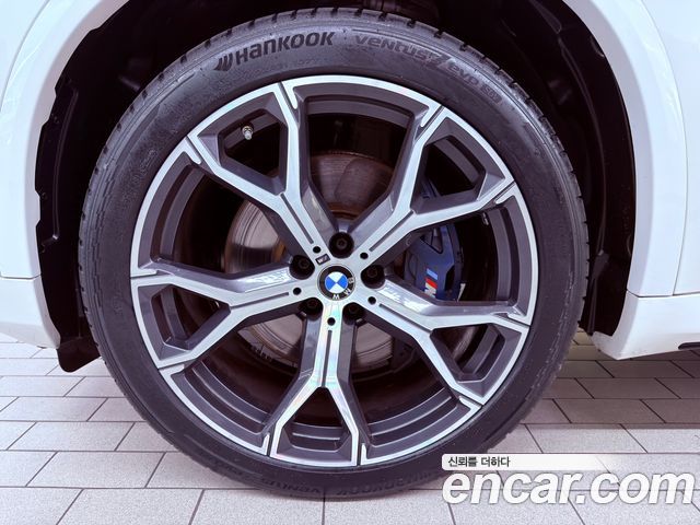 BMW X5 xDrive 40i M Sport — пробег 68 294 км — фото 5 из 5