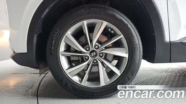 Hyundai Santafe из Кореи Encar