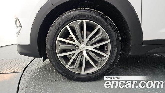 Hyundai Tucson из Кореи Encar