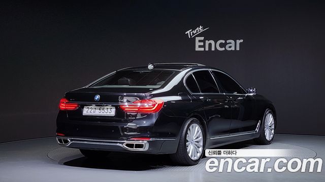 BMW 7-Series 730d xDrive — пробег 172 523 км — фото 2 из 5