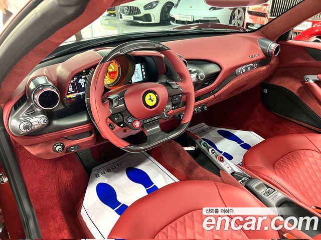 Ferrari F8 3.9 V8 — пробег 8 500 км — фото 4 из 5