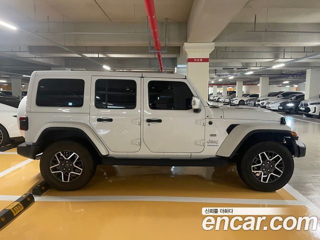 Jeep Wrangler 2.0 Overland 4Door 4xe — пробег 20 300 км — фото 5 из 5