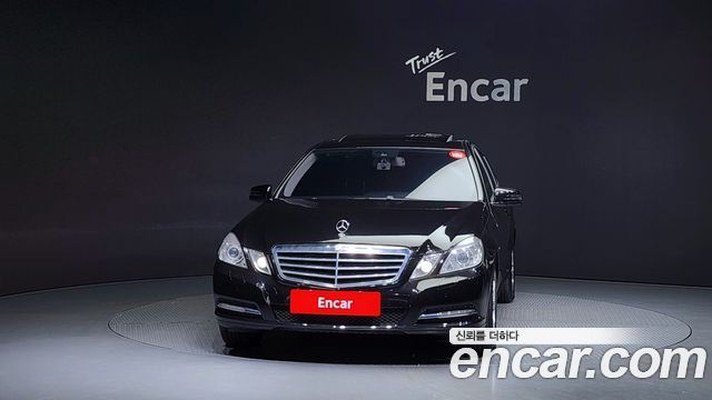 Mercedes-Benz E-Class E200 CGI — пробег 90 595 км — фото 3 из 5