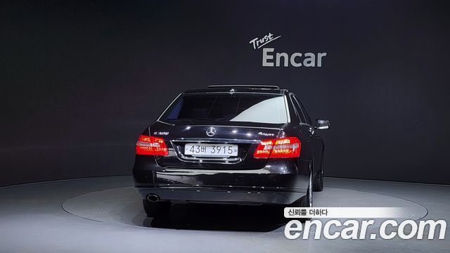 Mercedes-Benz E-Class E200 CGI — пробег 90 595 км — фото 4 из 5