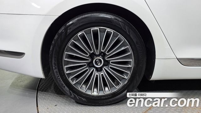 Kia K9 из Кореи Encar