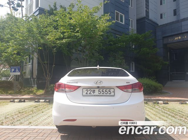 Hyundai AVANTE из Кореи Encar