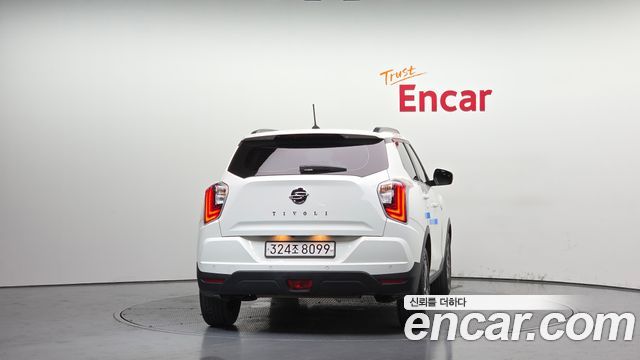 Ssangyong TIBOLI из Кореи Encar