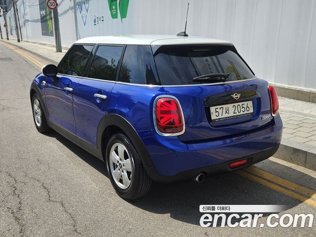 Mini Cooper из Кореи Encar