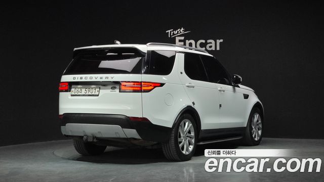 Land Rover Discovery 3.0 TD6 HSE — пробег 146 846 км — фото 2 из 5