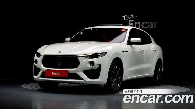 Maserati Levante из Кореи Encar