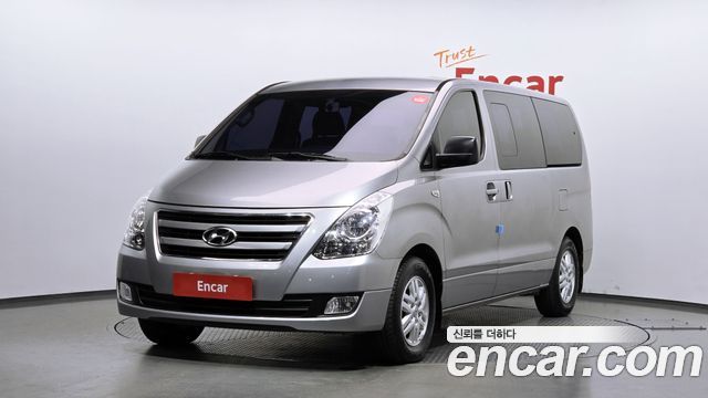 Hyundai Starex 11-Seater Wagon Smart — пробег 223 117 км — фото 1 из 5