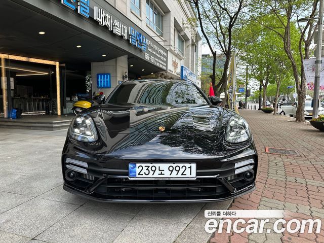 Porsche Panamera 4.0 GTS — пробег 26 300 км — фото 3 из 5