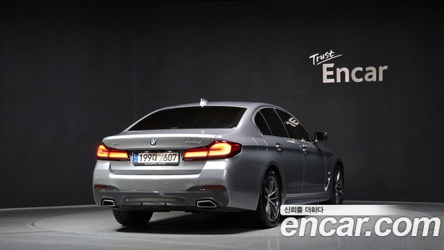 BMW 5-Series 523d xDrive M Sport — пробег 76 373 км — фото 2 из 5