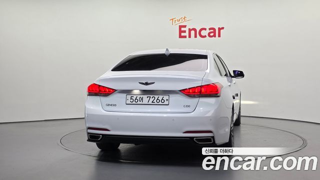 Hyundai Genesis из Кореи Encar