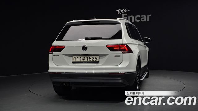 Volkswagen Tiguan 2.0 TDI Prestige — пробег 46 174 км — фото 4 из 5