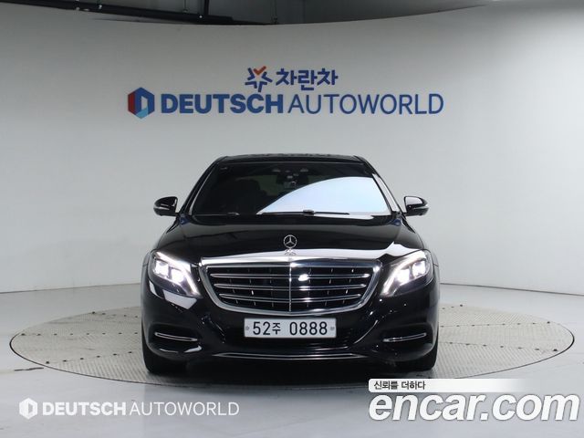 Mercedes-Benz S-Class Maybach S500 4MATIC — пробег 123 000 км — фото 3 из 5