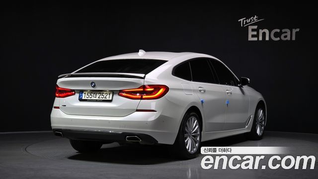 BMW Gran Turismo 630i xDrive Luxury — пробег 28 042 км — фото 2 из 5