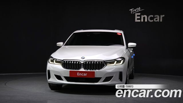 BMW Gran Turismo 630i xDrive Luxury — пробег 28 042 км — фото 3 из 5