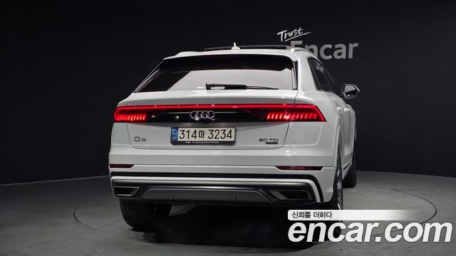 Audi Q8 из Кореи Encar