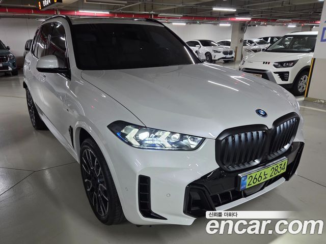BMW X5 xDrive 50e M Sport — пробег 1 300 км — фото 2 из 5