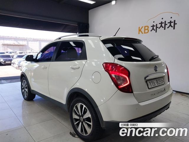 Ssangyong KORANDO 2.0 RX 2WD DLX — пробег 134 000 км — фото 4 из 5