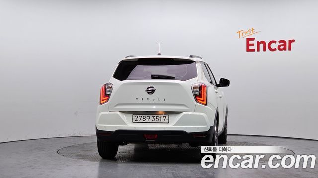 Ssangyong TIBOLI из Кореи Encar